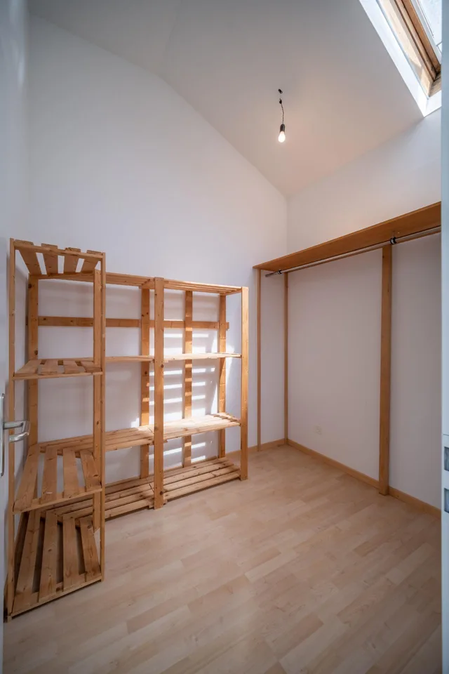 Grosszügige 5.5 Zimmer Wohnung mit Terrasse