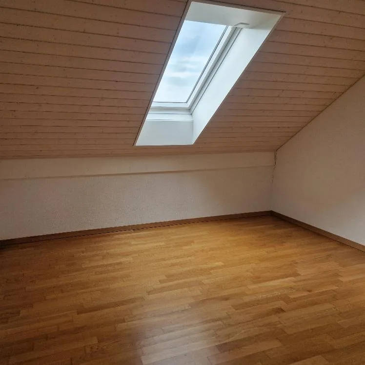 Sonnige 3.5 Zimmer- Dachgeschoss Wohnung – Foto 7 von 13