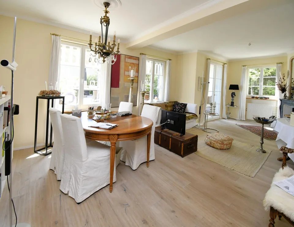 Attraktive Wohnung mit einzigartigen Terrasse!