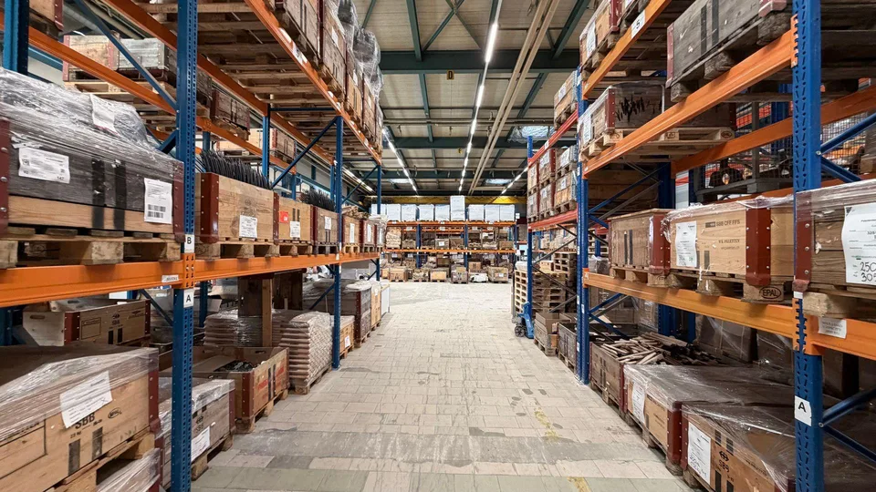 Neu sanierte und helle Produktionsfläche im Erdgeschoss! – foto 8 di 21