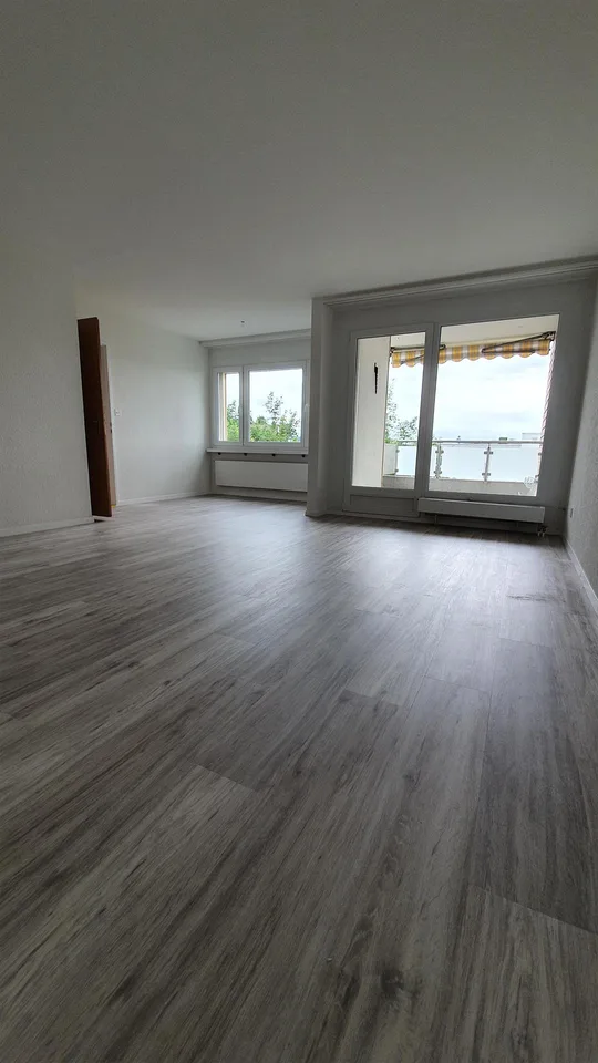 gemütliche 3-Zimmerwohnung im 3. Stock mit wunderschöner Aussicht