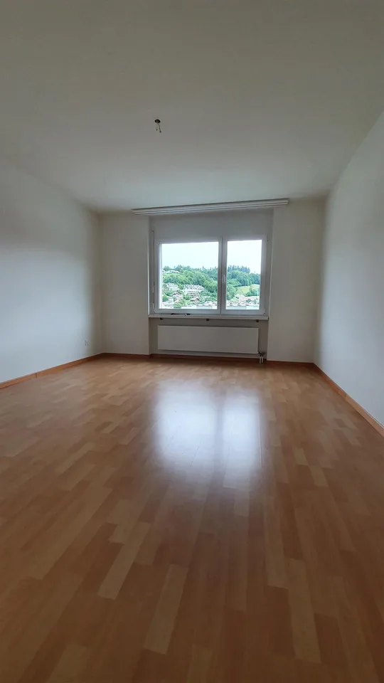 gemütliche 3-Zimmerwohnung im 3. Stock mit wunderschöner Aussicht