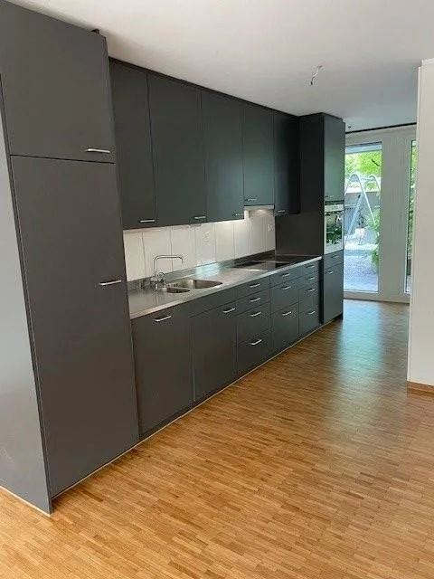 Charmante 4.5 Zimmer-Wohnung im Zentrum von Oerlikon