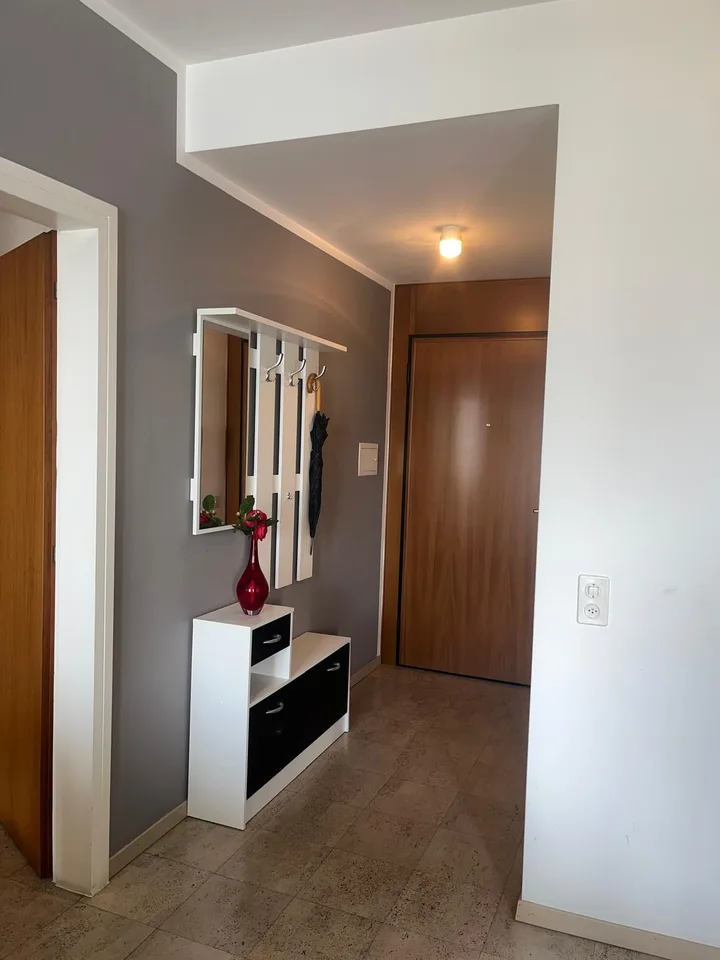 APPARTAMENTO 2.5 LOCALI CON MERAVIGLIOSA VISTA LAGO – foto 6 di 13
