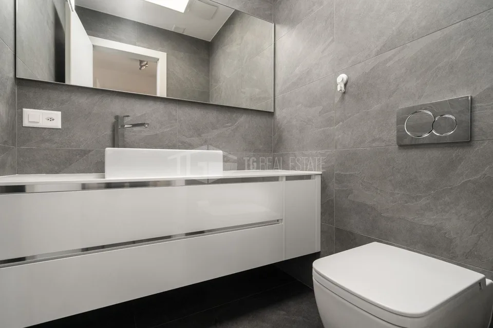 UFFICIO DI ALTO STANDING IN RESIDENZA CONTEMPORANEA | HIGH STANDING... – Foto 13 von 13