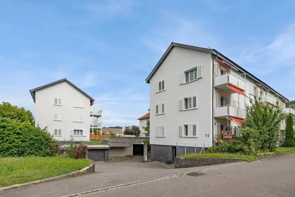 Tiefgaragenplatz in Suhr