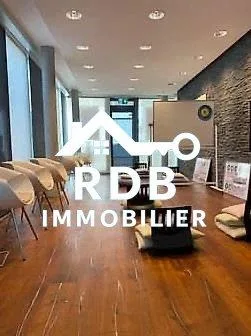 LOCAL COMMERCIAL TRÈS BIEN SITUÉ À  MORGES