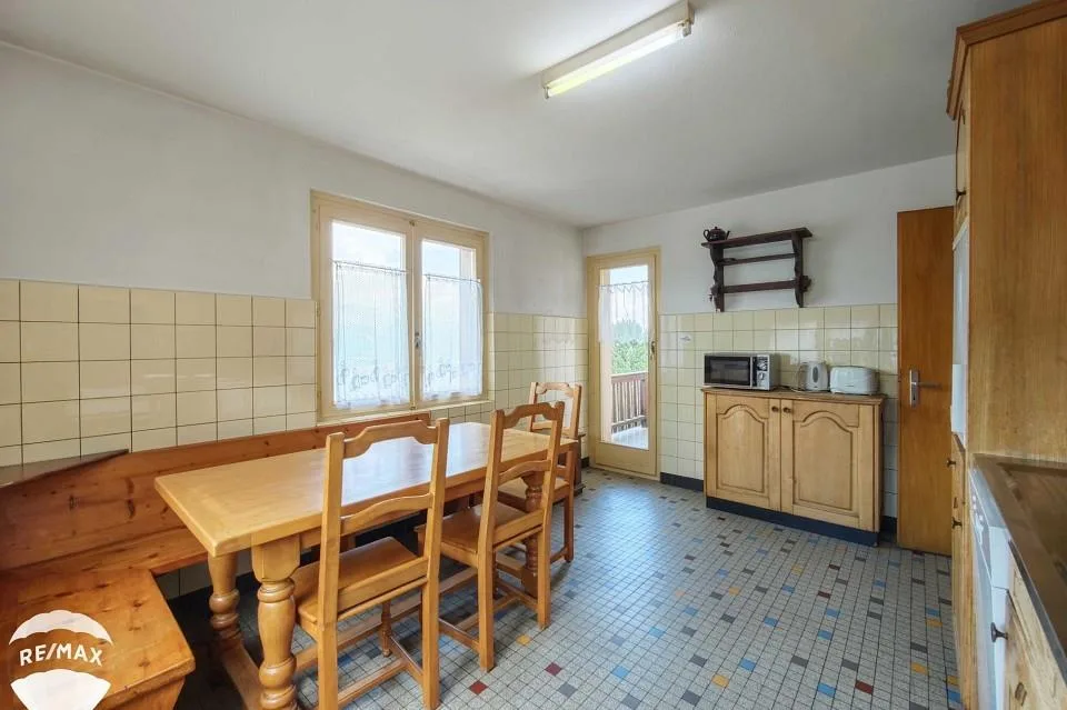 Vier-Zimmer-Wohnung mit Garage – Foto 7 von 13