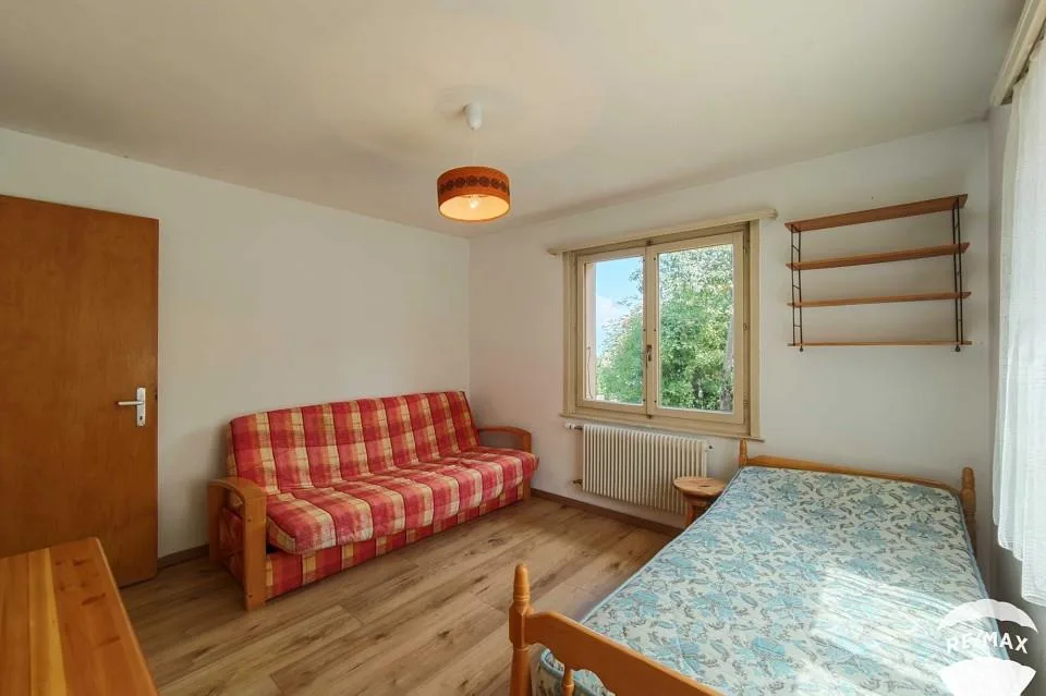 Vier-Zimmer-Wohnung mit Garage – Foto 9 von 13