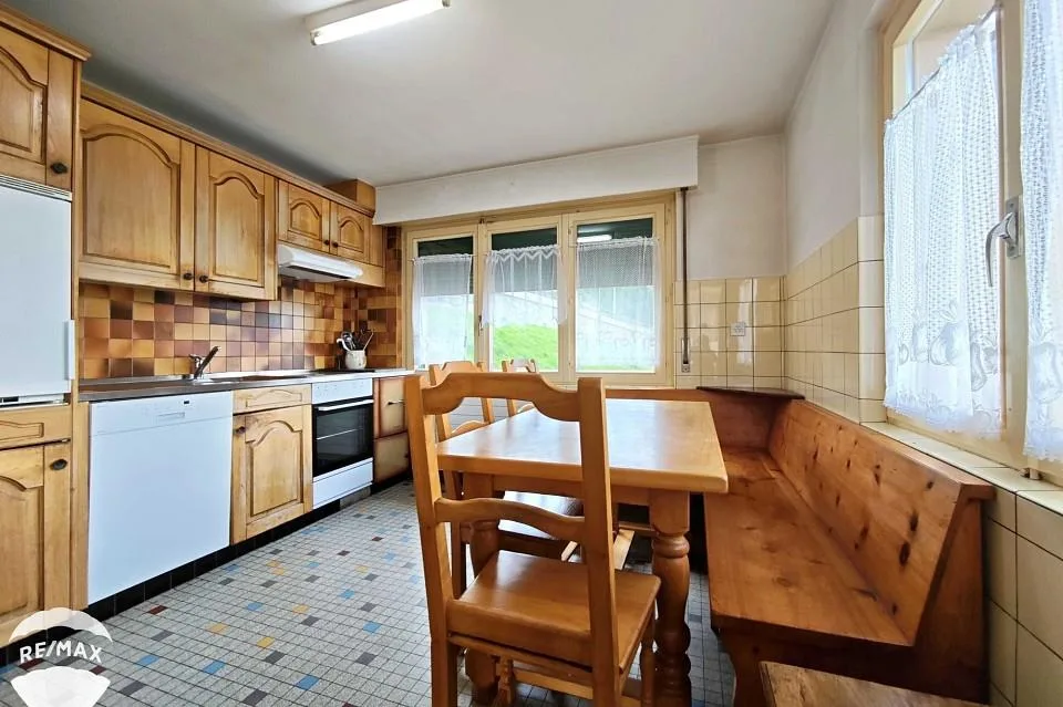 Vier-Zimmer-Wohnung mit Garage – Foto 6 von 13