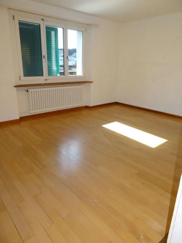 Familienwohnung im beliebten Erlenquartier