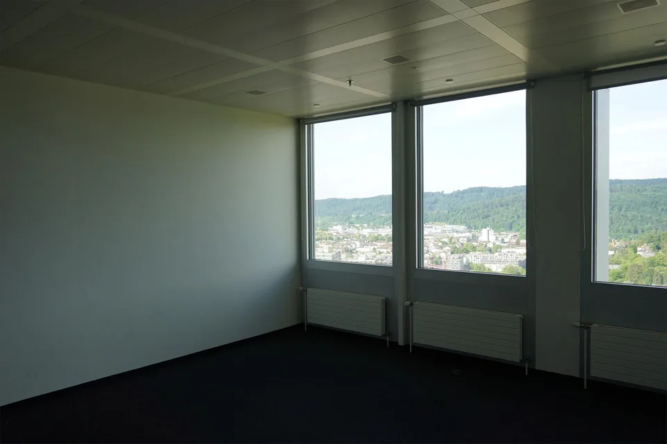 All-Inclusive Büro auf 25. Etage für 2-8 Arbeitsplätze