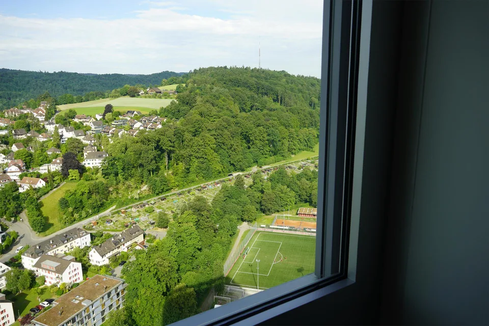All-Inclusive Büro auf 25. Etage für 2-8 Arbeitsplätze