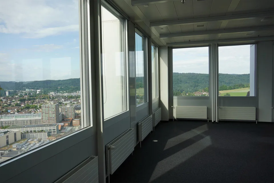 All-Inclusive Büro auf 25. Etage für 5-20 Arbeitsplätze