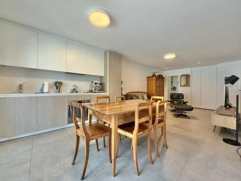 ZU VERKAUFEN IN MAGGIA - Helle 2.5 Zimmerwohnung
