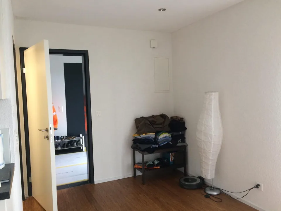 schöne Einliegerwohnung