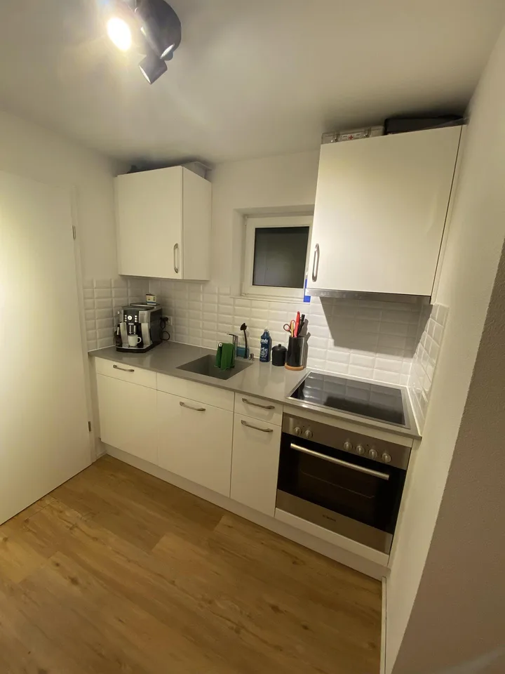 Sonnige und ruhige 2 1/2 Zimmerwohnung