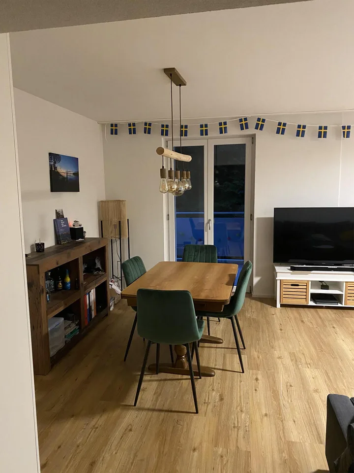 Sonnige und ruhige 2 1/2 Zimmerwohnung