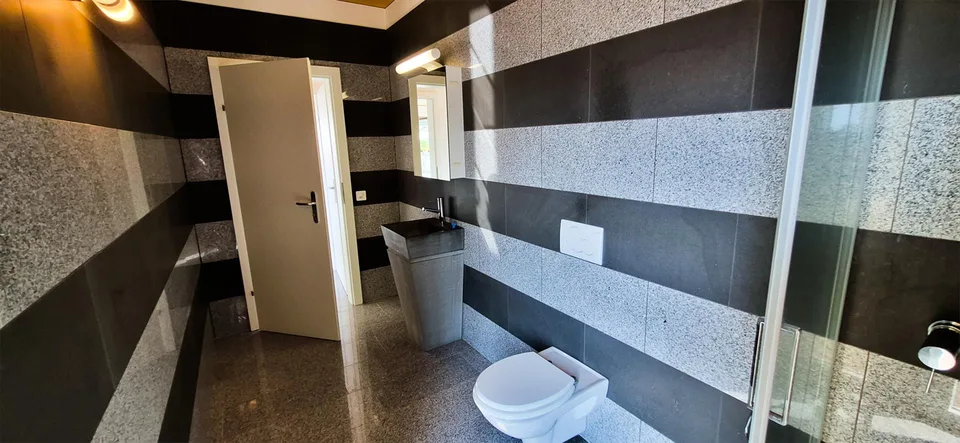 Losone - geräumiges 2-Zimmer-Attikapartment (Ref. 1514-3) – Foto 8 von 16
