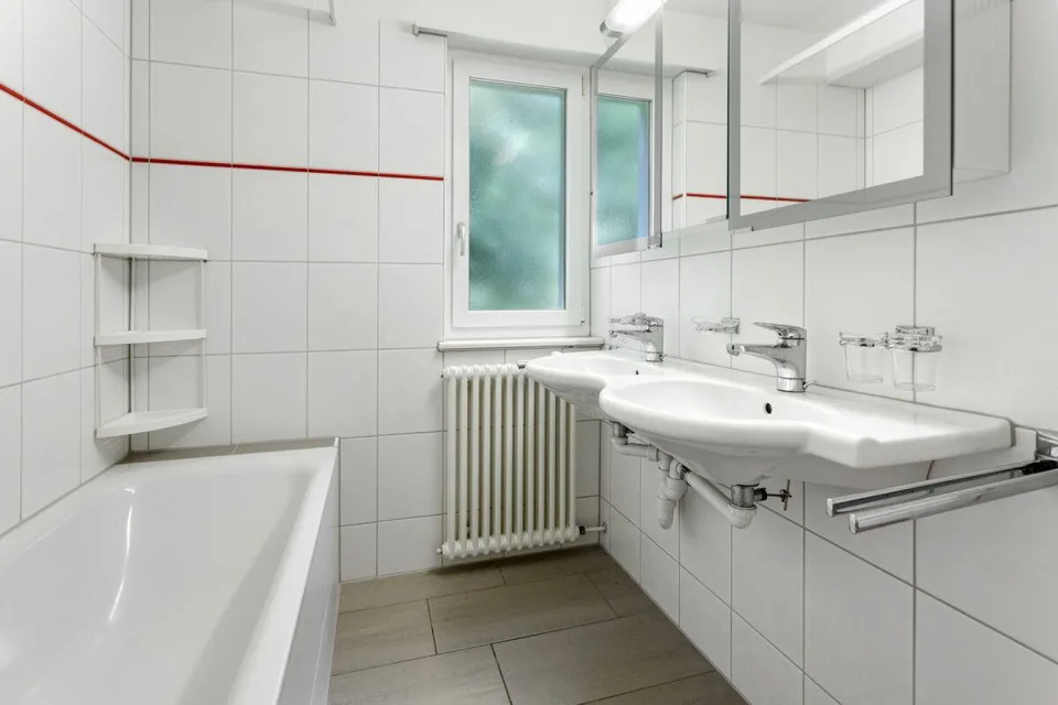 Preiswerte 4.5-Zimmerwohnung - ruhig gelegen und im Grünen