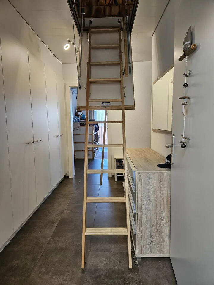 4.5 Zimmer-Wohnung im Dachgeschoss zu vermieten