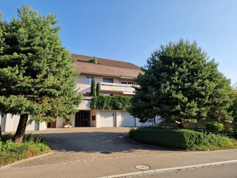 3 1/2-Zimmer-Eigentumswohnung mit grosser privater Aussenfläche in Wil
