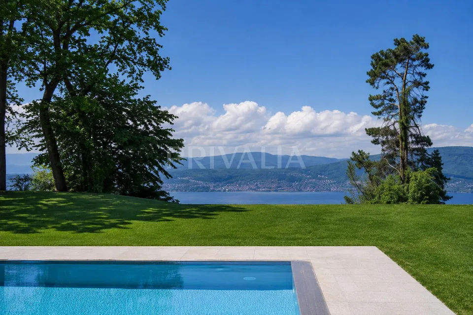 Off market : Propriété d'exception avec vue panoramique