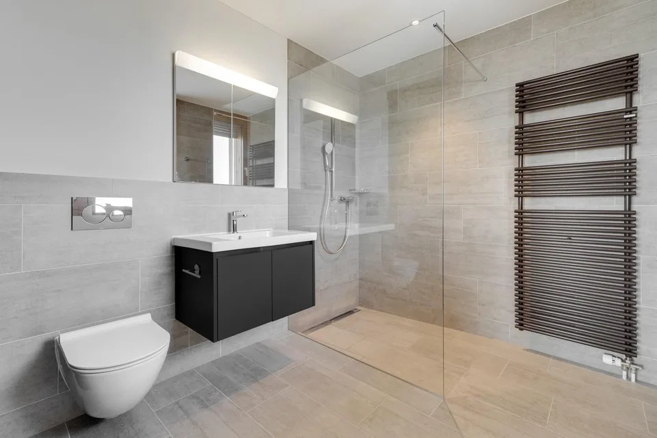 Moderne Attikawohnung mit Weitsicht