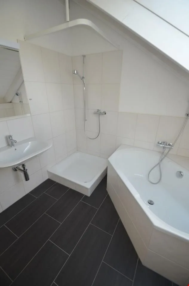Moderne Maisonette-Wohnung an ruhiger Lage – Foto 9 von 15
