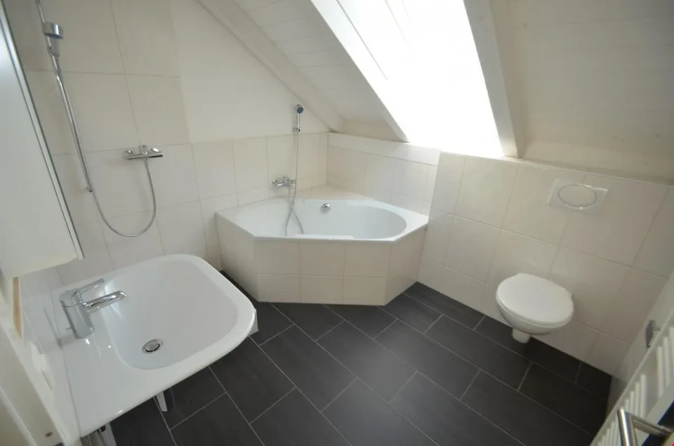 Moderne Maisonette-Wohnung an ruhiger Lage – Foto 8 von 15