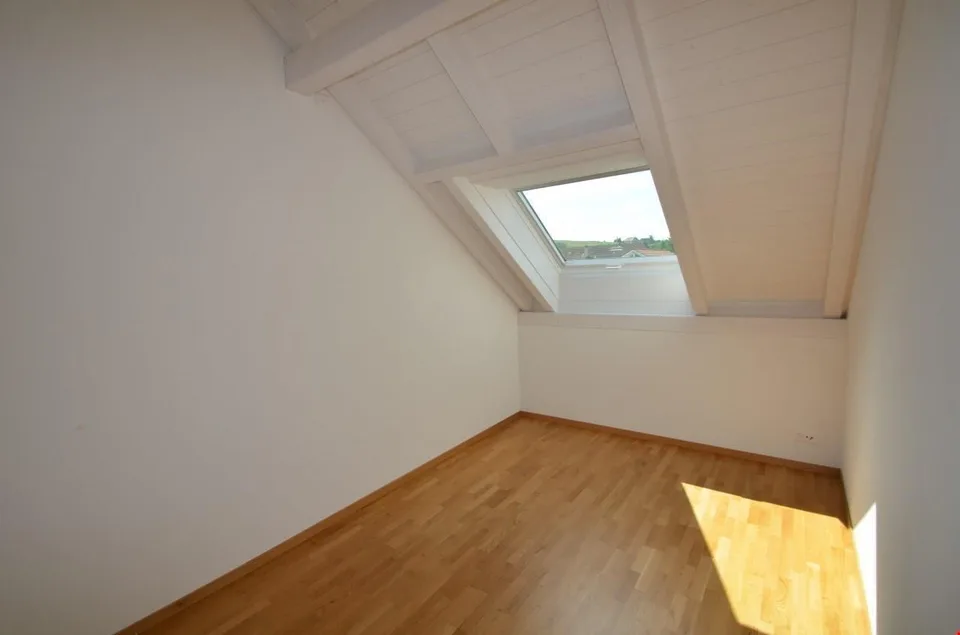 Moderne Maisonette-Wohnung an ruhiger Lage – Foto 7 von 15