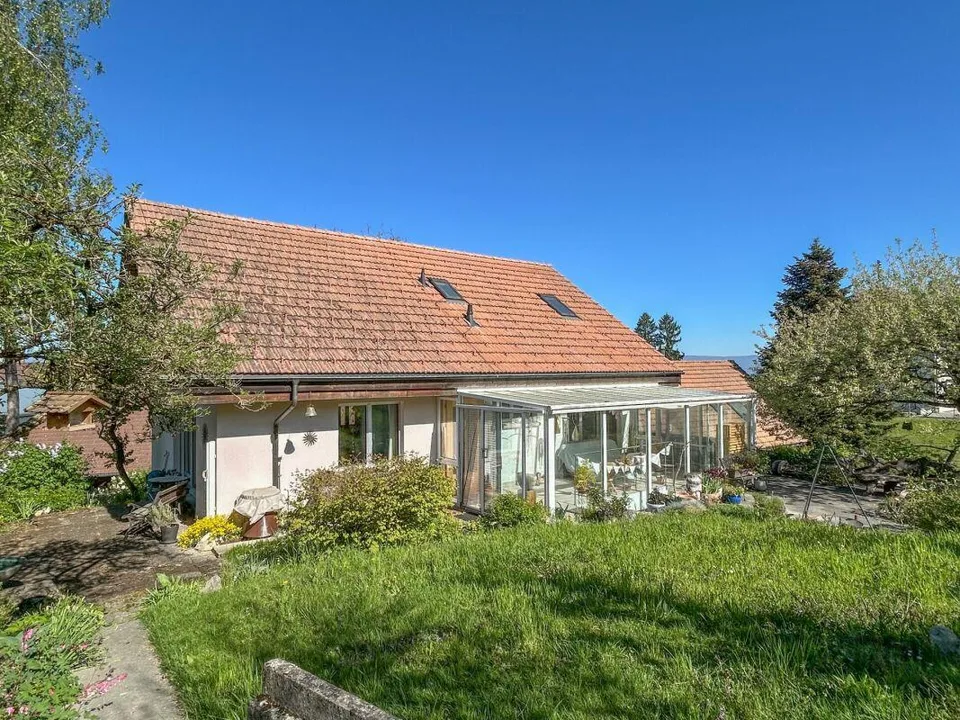 grosszügiges Wohnhaus mit vielen Möglichkeiten