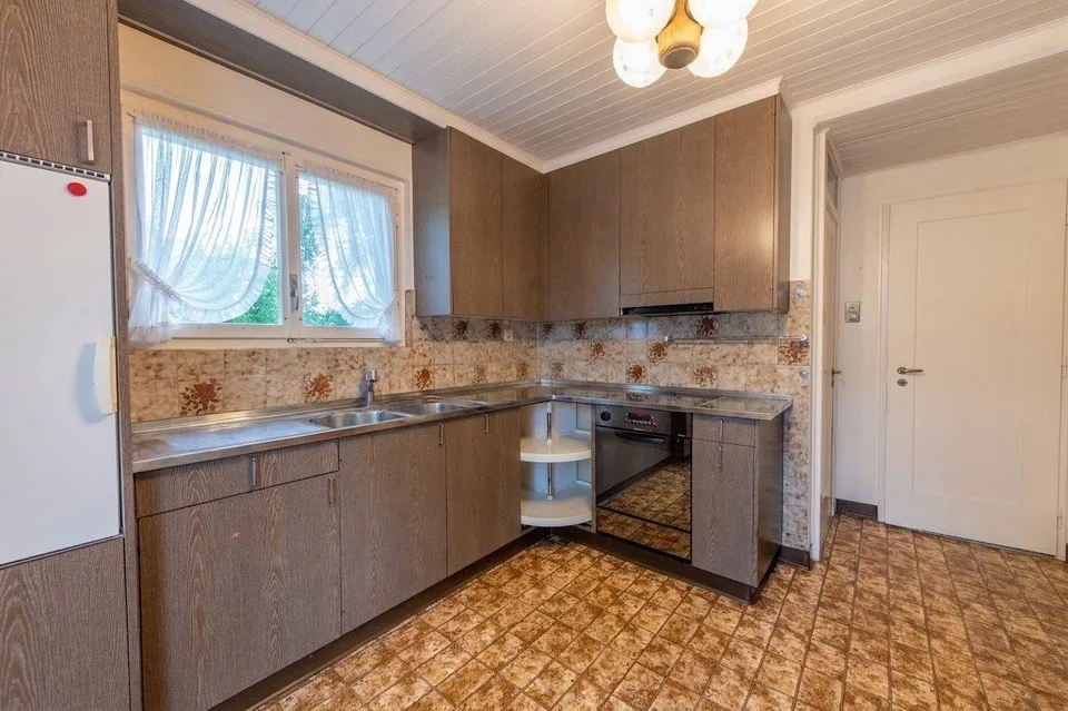 Occasion rare à Liebefeld - Maison unifamiliale avec réserve de terrain constructible supplémentaire