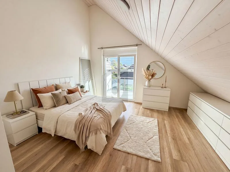 ÉLÉGANT DUPLEX BAIGNÉ DE LUMIÈRE