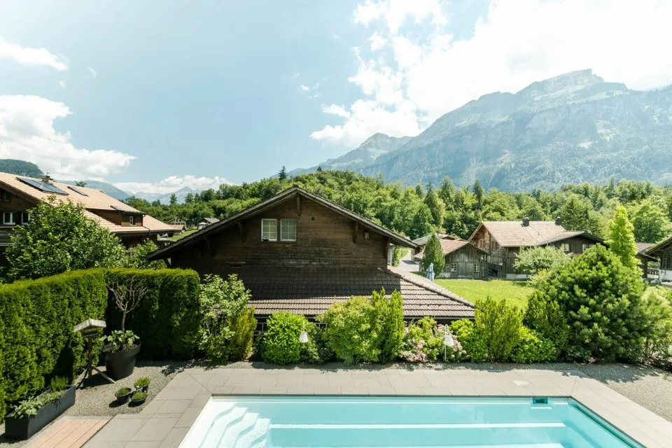 Exklusives Einfamilienhaus mit Pool in Hofstetten – photo 13 of 13
