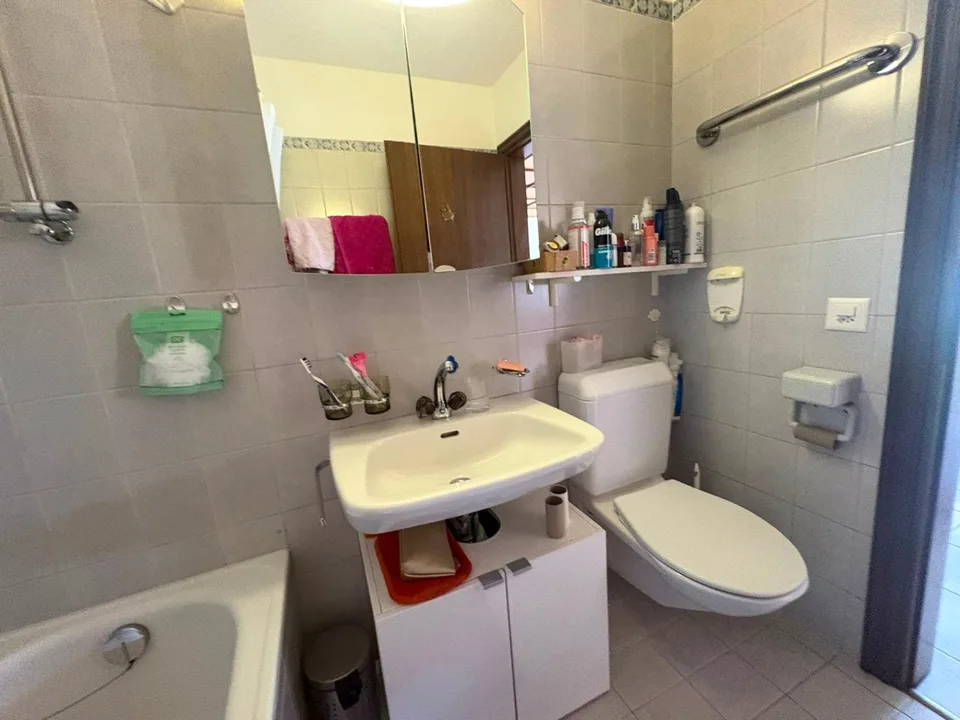 sonnige 4,5 Zimmerwohnung an Panoramaseeblicklage / appartamento di... – Foto 17 von 24