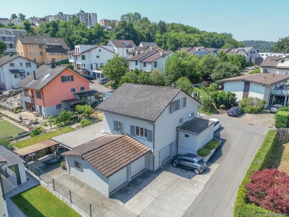 Ruhige Quartierlage mit Gartenparadies und Entwicklungspotenzial