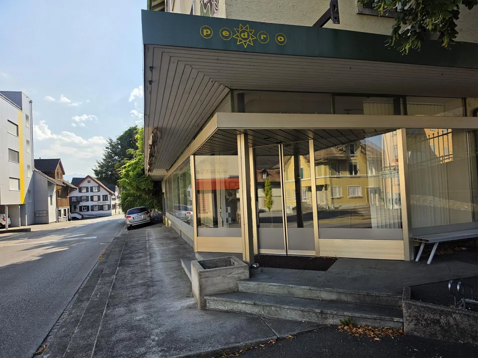 Verkaufsladen/Gewerbefläche im Zentrum von Rebstein