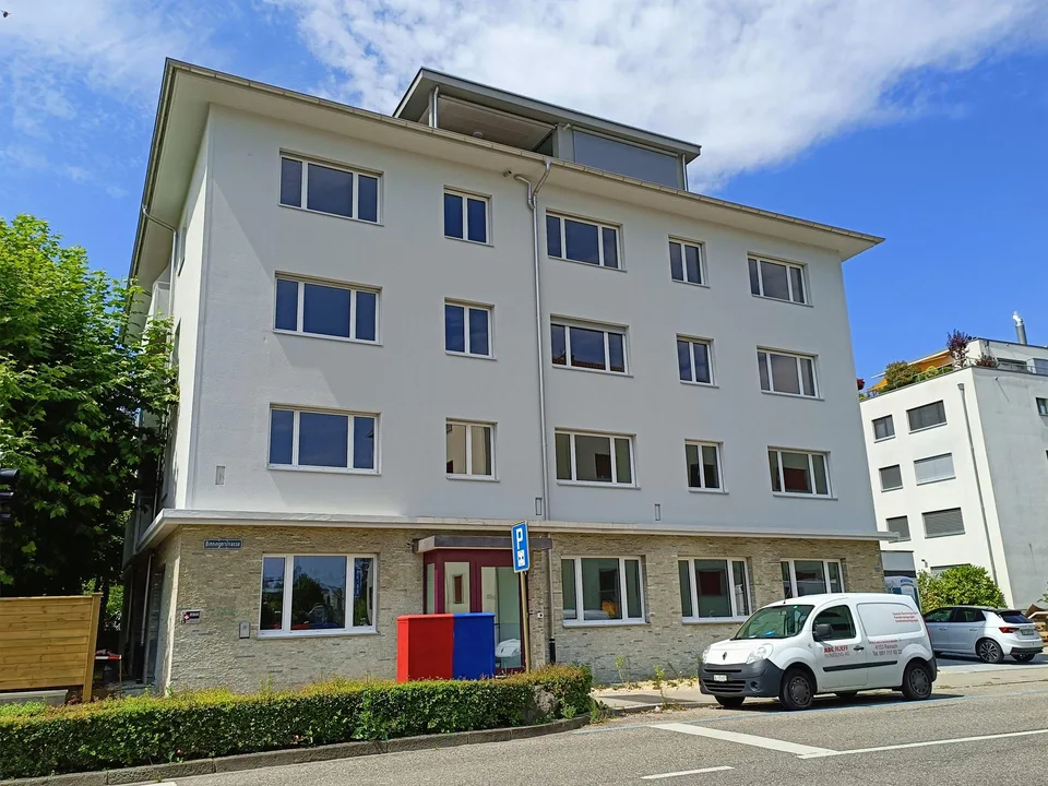 Helle 3-Zimmer-Wohnung mit Balkon in Allschwil