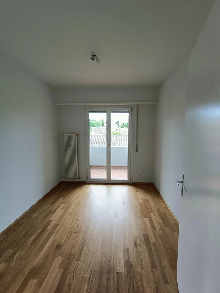 Helle 3-Zimmer-Wohnung mit Balkon in Allschwil