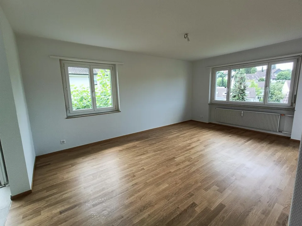 Helle 3-Zimmer-Wohnung mit Balkon in Allschwil