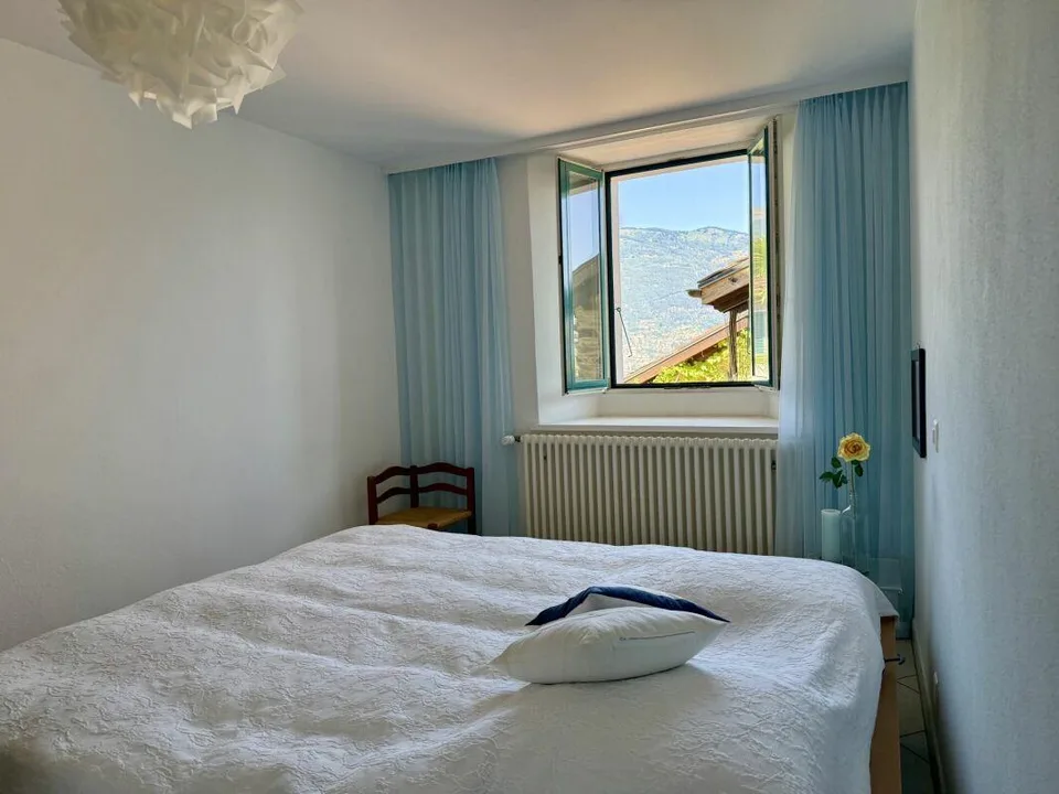 Completely renovated Ticino house with Mediterranean flair – photo 6 of 9