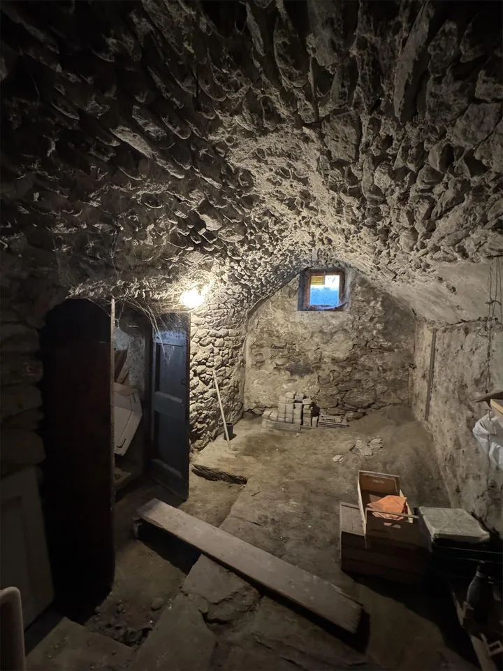 🏡 Malvaglia | Stabile con 3 appartamenti e rustico – Foto 15 von 15