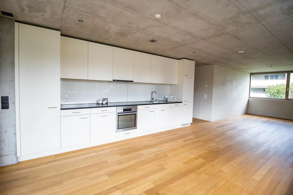 Grosszügige und moderne  2.5-Zimmer-Wohnung zu vermieten