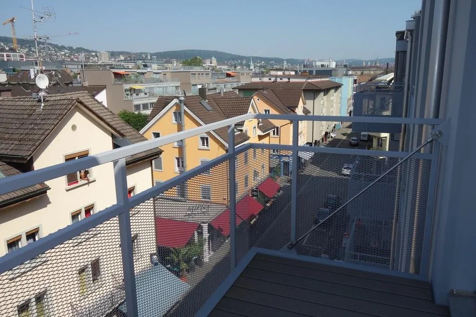 Moderne Wohnung - mitten in der Zürcher Stadt
