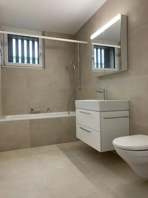 moderne 2.5-Zimmerwohnung im EG Südost per 01.11.2026 zu vermieten