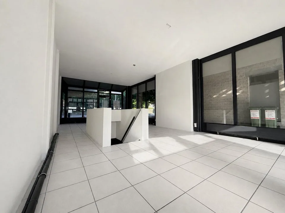Zentrale Ladenfläche in Grenche zu vermieten - Ideal für Ihr Geschäft!
