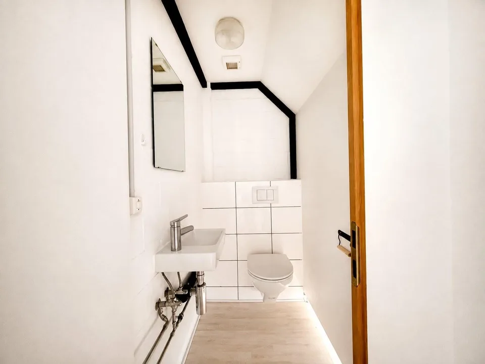 Zentrale Ladenfläche in Grenche zu vermieten - Ideal für Ihr Geschäft!