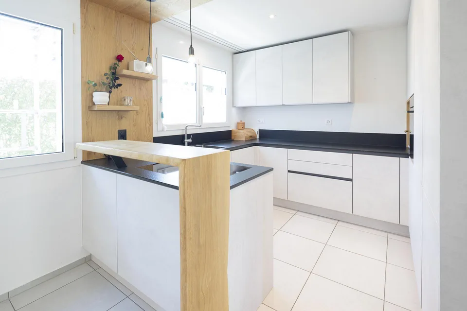 Moderne Familienwohnung mit traumhafter Gartenoase