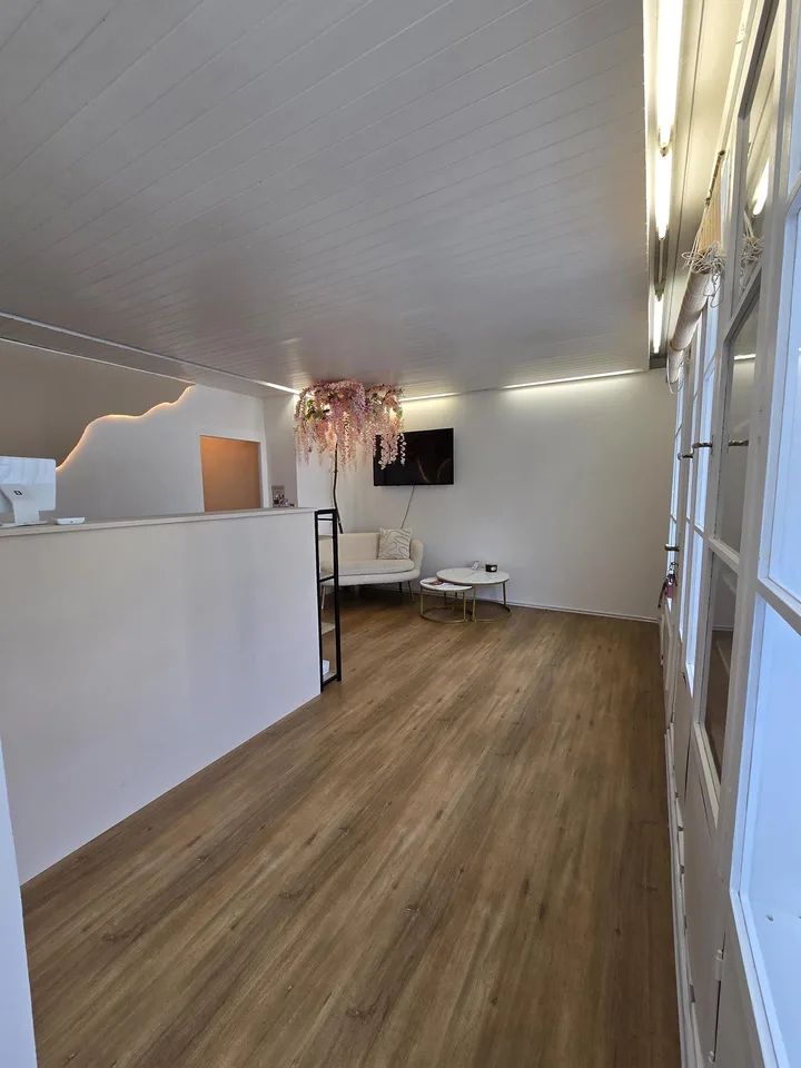 Gewerberaum für Kosmetikstudio / Coiffeursalon  usw.